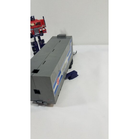 Hasbro Transformers G1 Optimus Prime Autobot 1984 Incomplete Action Figure Vtg - Picture 14 of 16